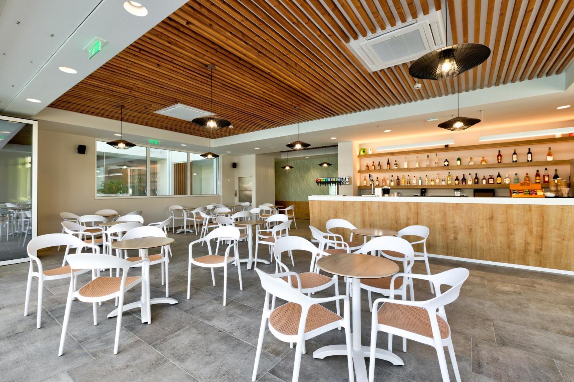 White Olive Premium Laganas Hotel Екстериор снимка