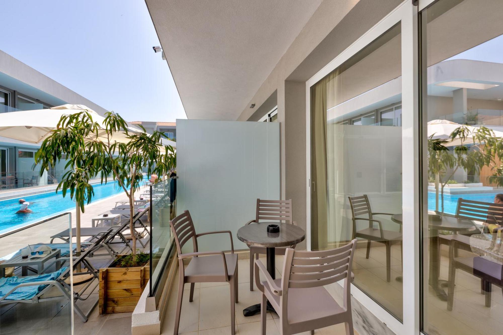 White Olive Premium Laganas Hotel Екстериор снимка